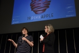 Lea Pool (links) und Barbara Flueckiger – Film «Maman est chez le coiffeur», Pink Apple 2016